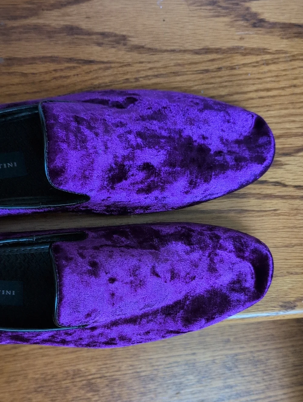 Giorgio Brutini Velvet Slip-On Loafers